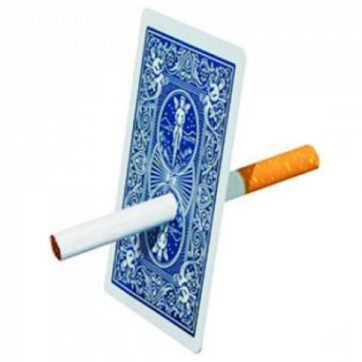 Cigarrillo A Través De La Carta
